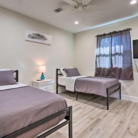 Spacious Gulfport Home With Yard 1 Mi To Beach 외부 사진